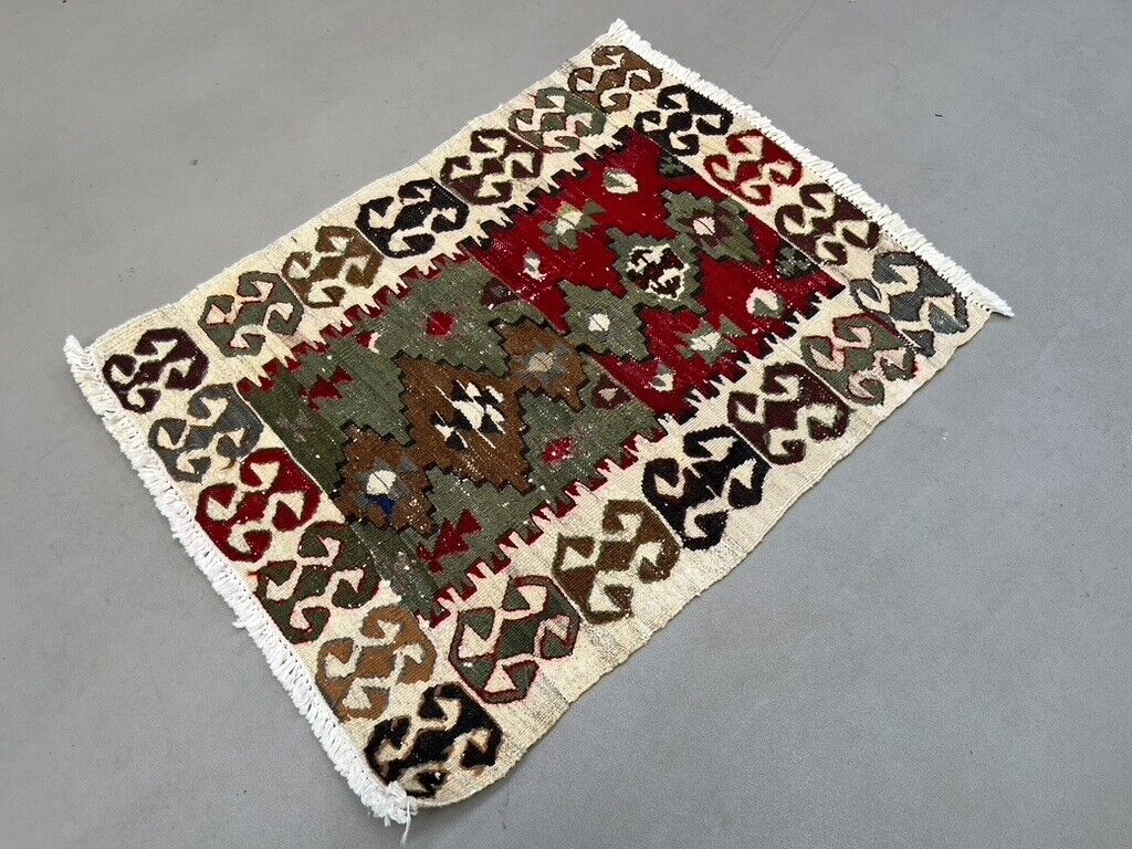 Vintage Small Turkish Kilim 66x90 cm Kelim Rug shabby, boho small - 2487