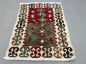 Vintage Turkish Kilim Rug 66x90 cm Wool Kelim Small