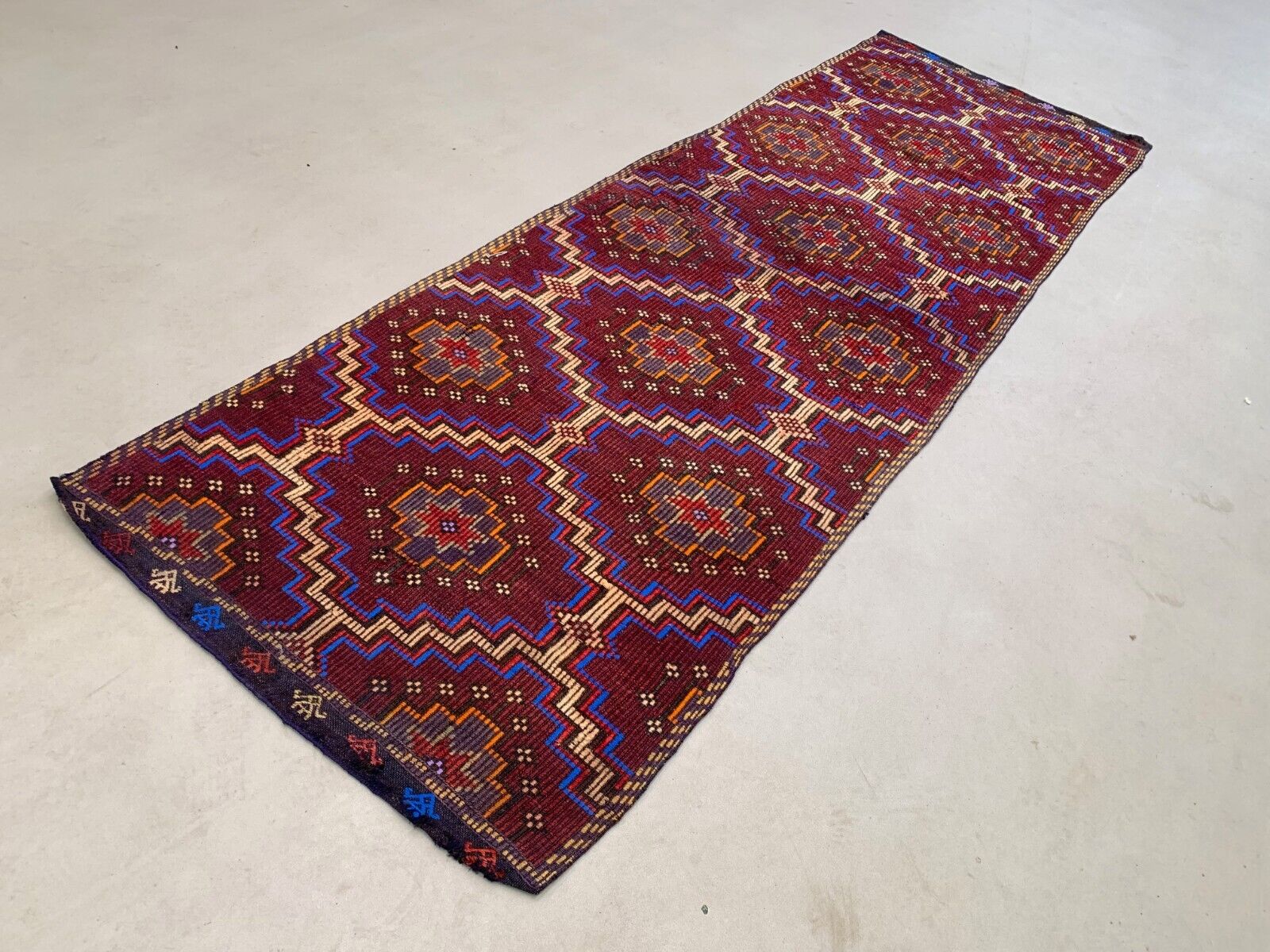 Old Turkish Kilim Runner 290x94 cm, shabby chic, vintage kelim Red Black