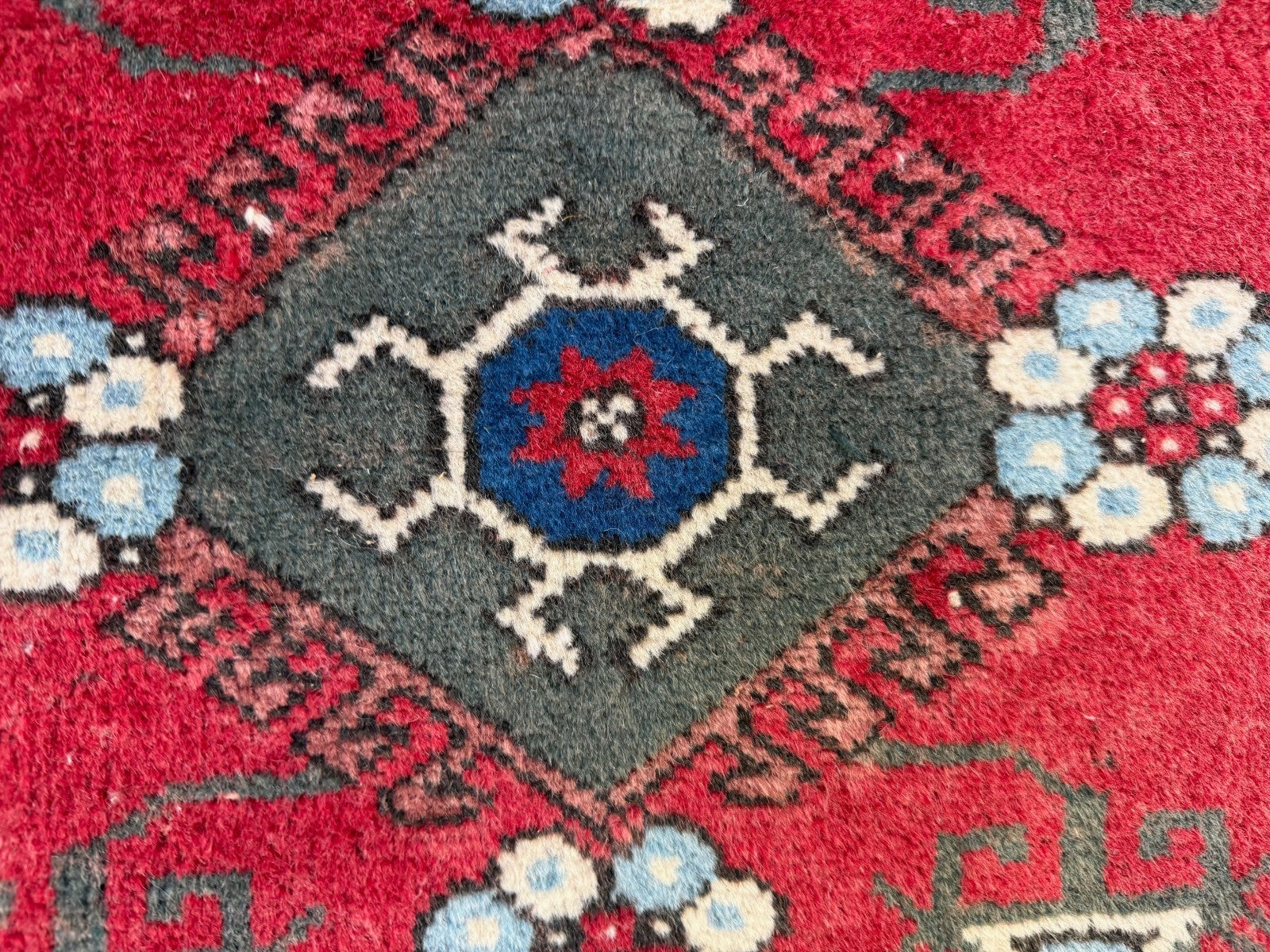 46842901