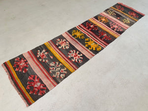 Old Turkish narrow Kilim Runner 263x62 cm shabby chic, vintage kelim 2494