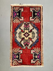 Small Vintage Turkish Rug 92x49 cm, Short Runner, Tribal, Shabby, Mini Carpet