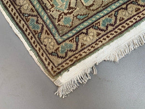 Vintage Turkish Rug 205x120 cm shabby carpet Central Anatolian Medium