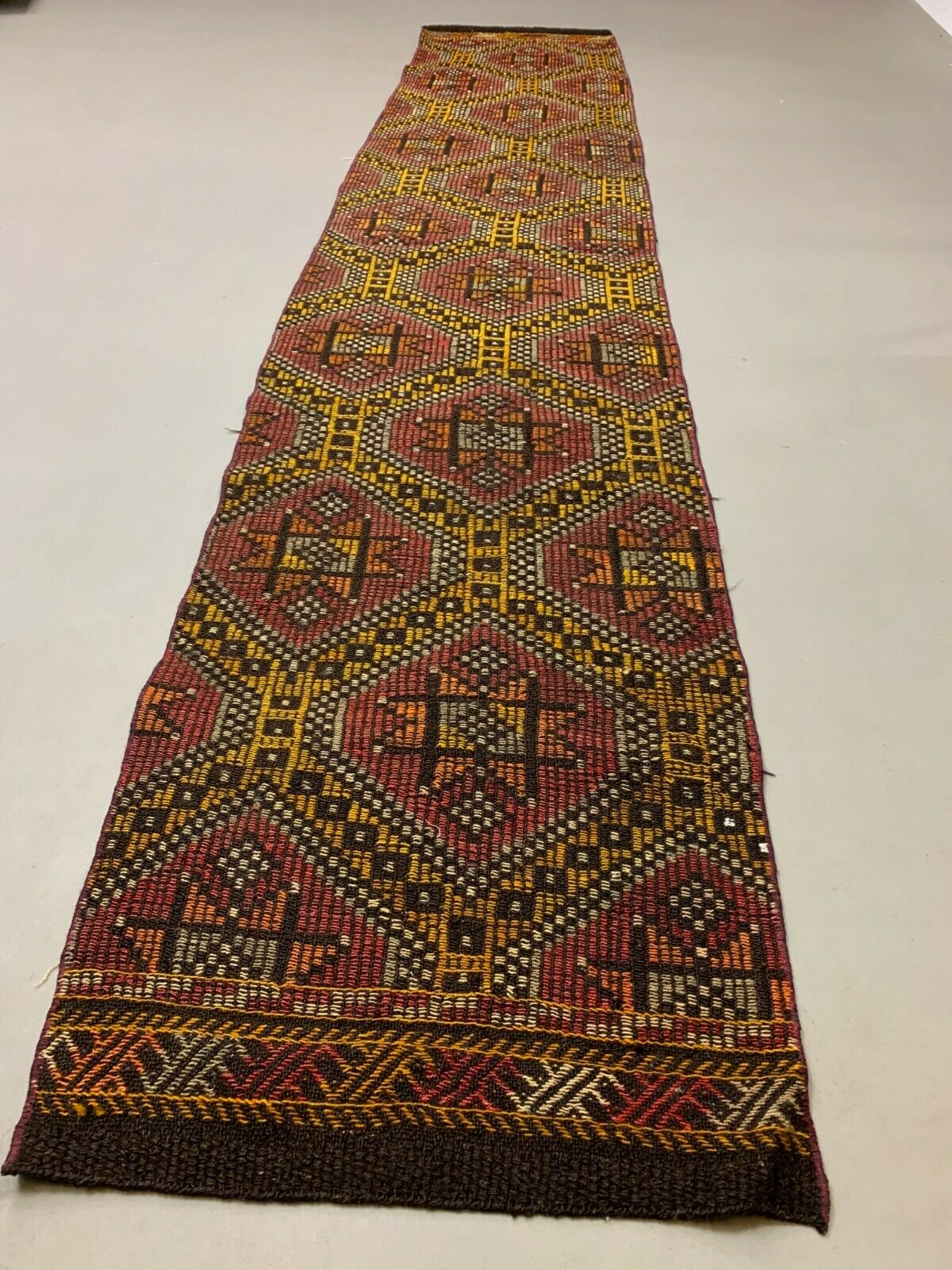 Old Turkish narrow Kilim Runner 314x64 cm, shabby chic, vintage kelim Red Black