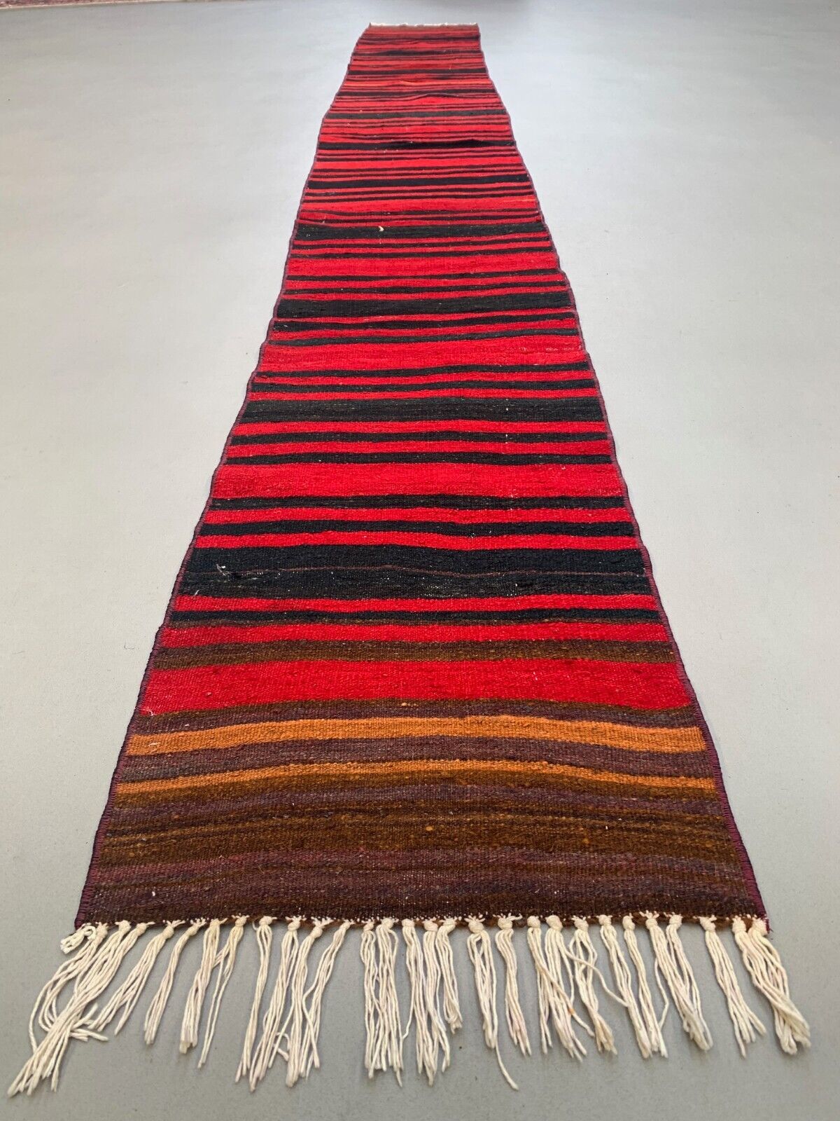 Old Turkish narrow Kilim Runner 380x45 cm shabby chic, vintage kelim