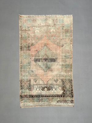 Shabby Turkish Oushak Rug 184x108 cm vintage carpet Ushak Region Medium