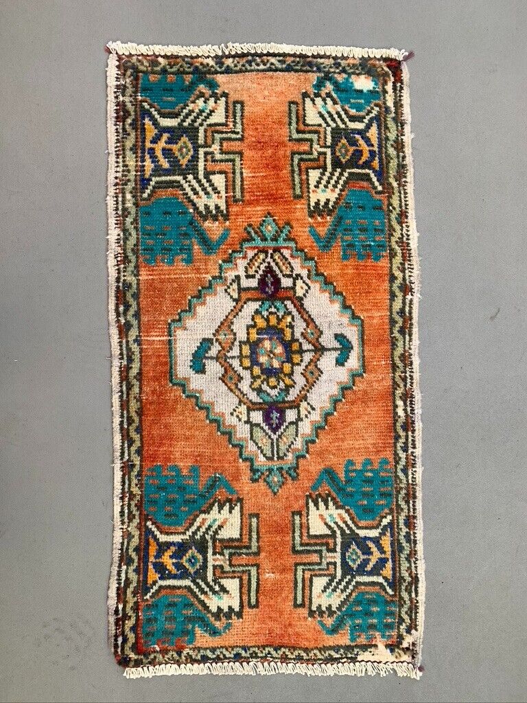 Small Vintage Turkish Rug 95x49 cm, Short Runner, Tribal, Shabby, Mini Carpet
