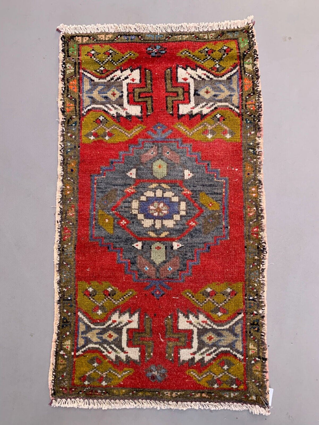 Small Vintage Turkish Rug 90x50 cm, Short Runner, Tribal, Shabby Chic
