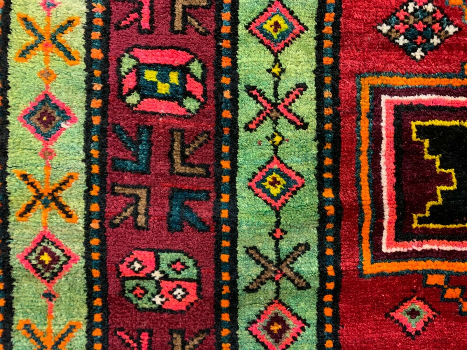 Vintage Caucasian Rug 290x155 cm, Kazak carpet kilimshop.myshopify.com