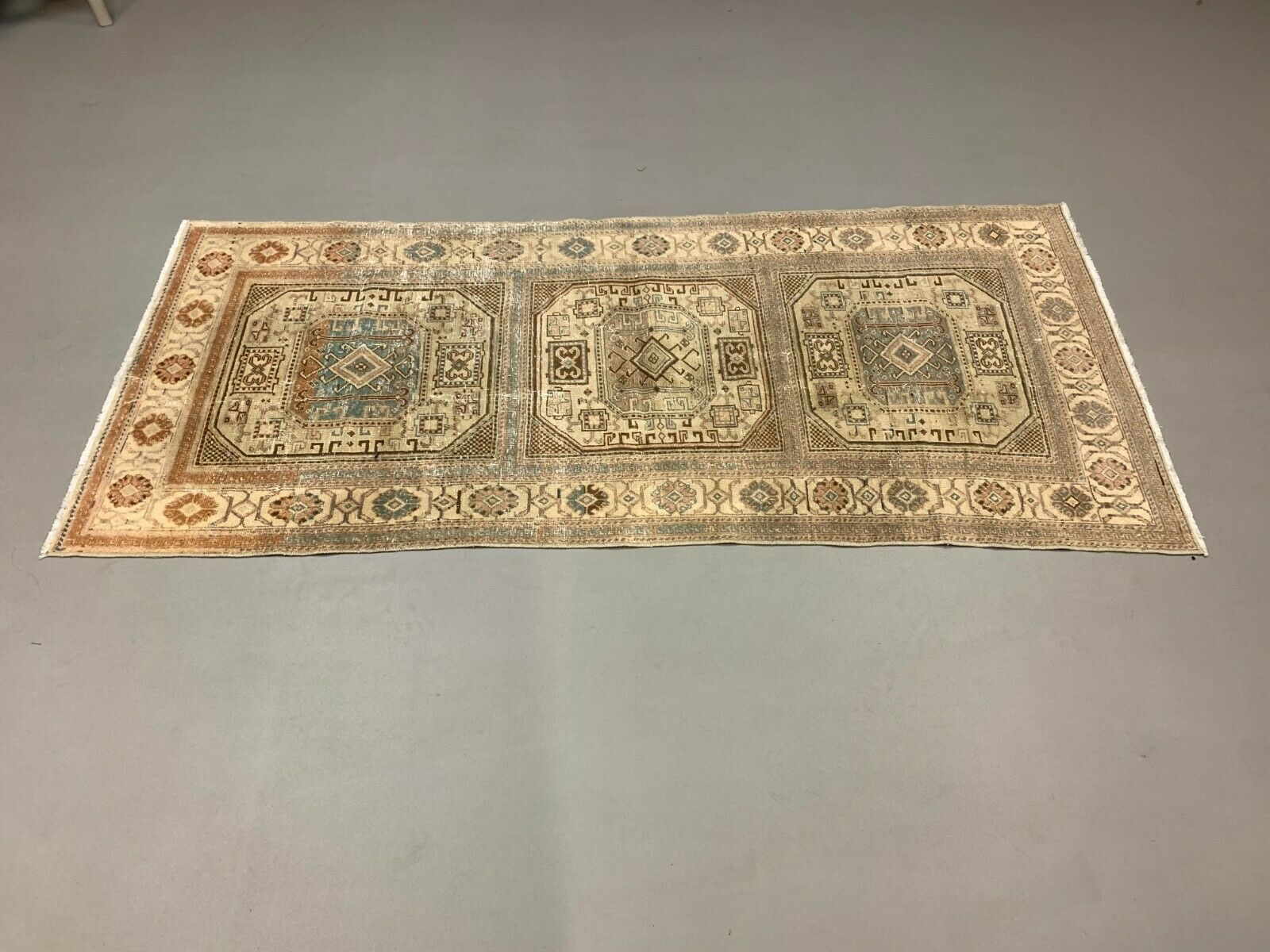 Distressed Turkish Rug 197x90 cm wool Vintage shabby Chic Tribal Blue, Beige kilimshop.myshopify.com