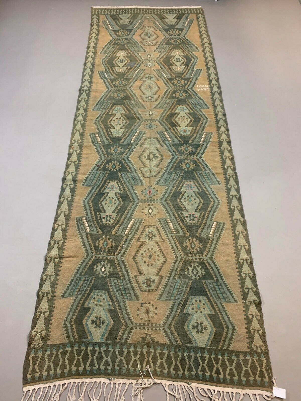 Vintage Turkish Kilim Rug 395x132 cm, Wool Kelim Runner kilimshop.myshopify.com