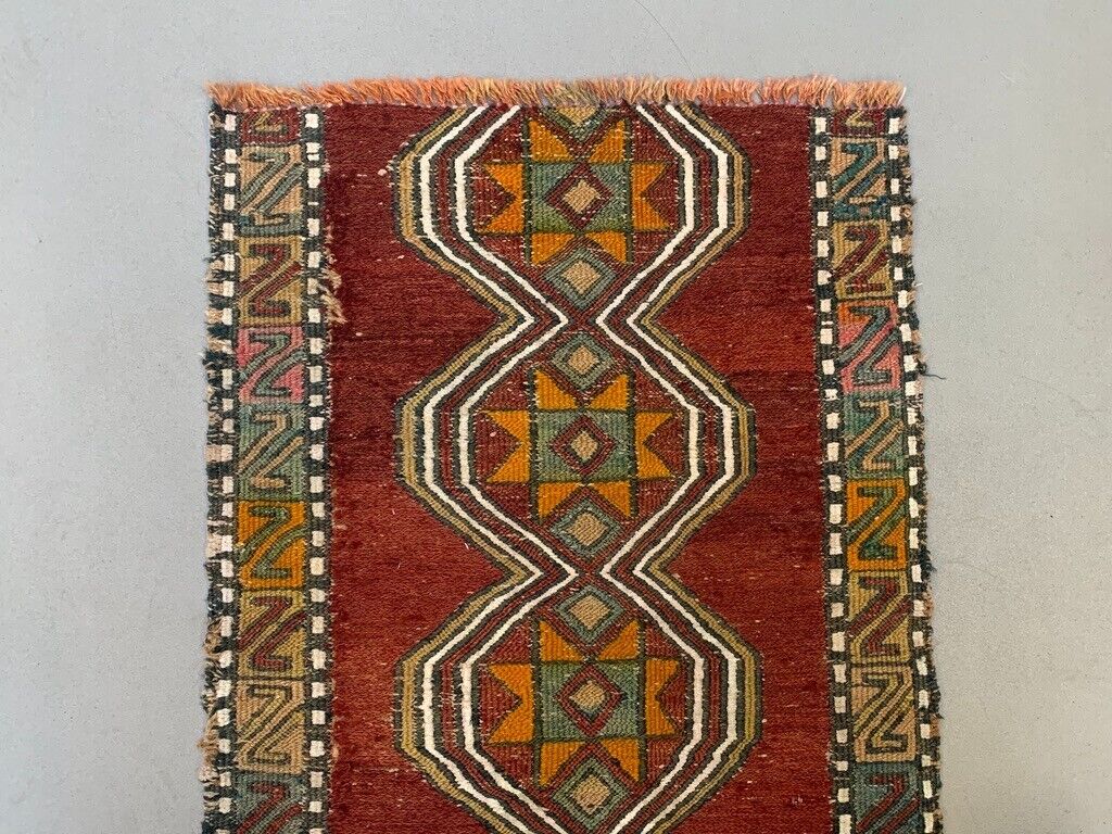 Vintage Turkish Mini Kilim 85x55 cm Wool Small Kelim Runner, shabby Chic