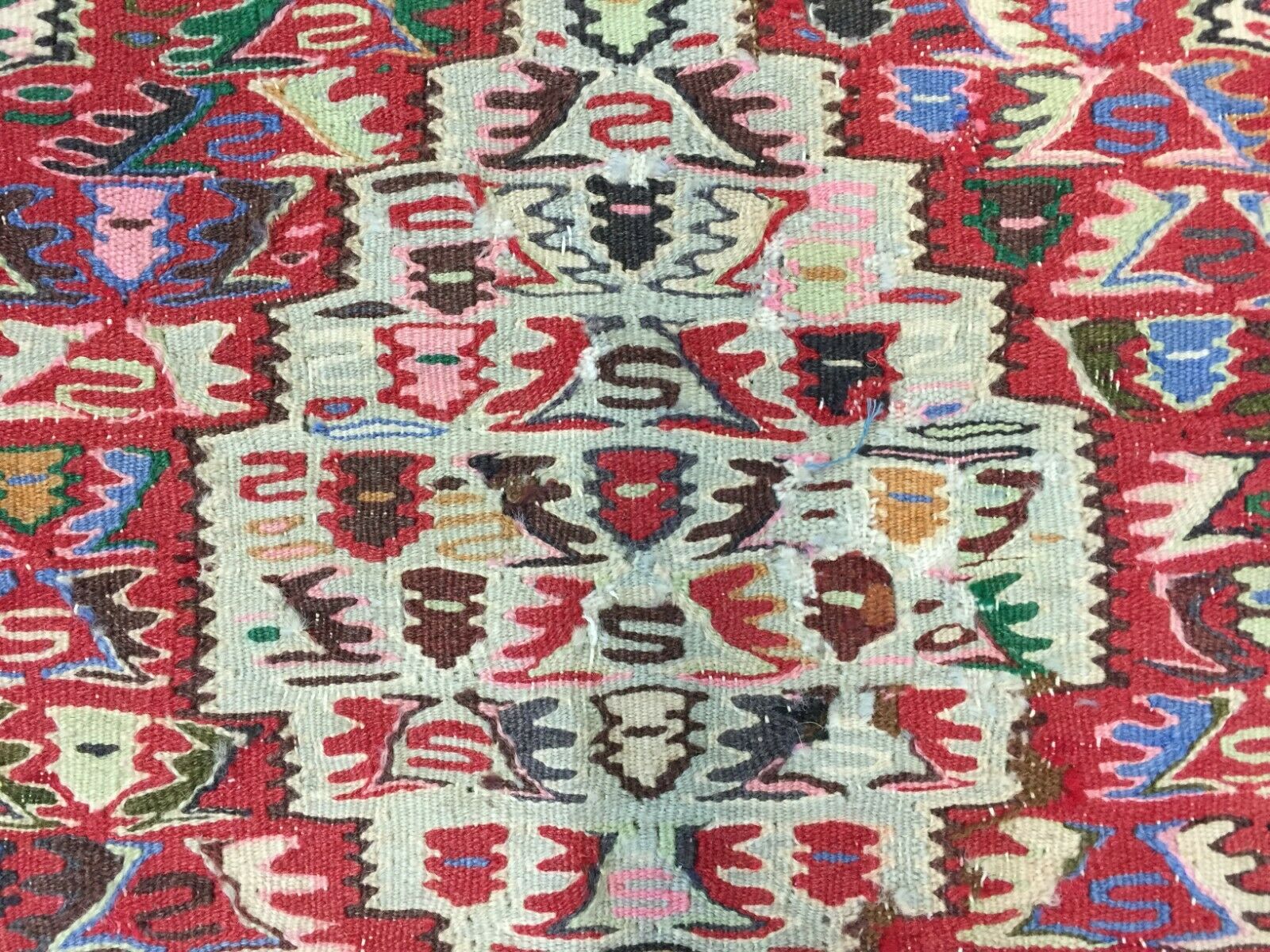 Vintage Square Tribal Kilim 147x125 cm Tribal Kelim Rug Red, Pink Blue Medium