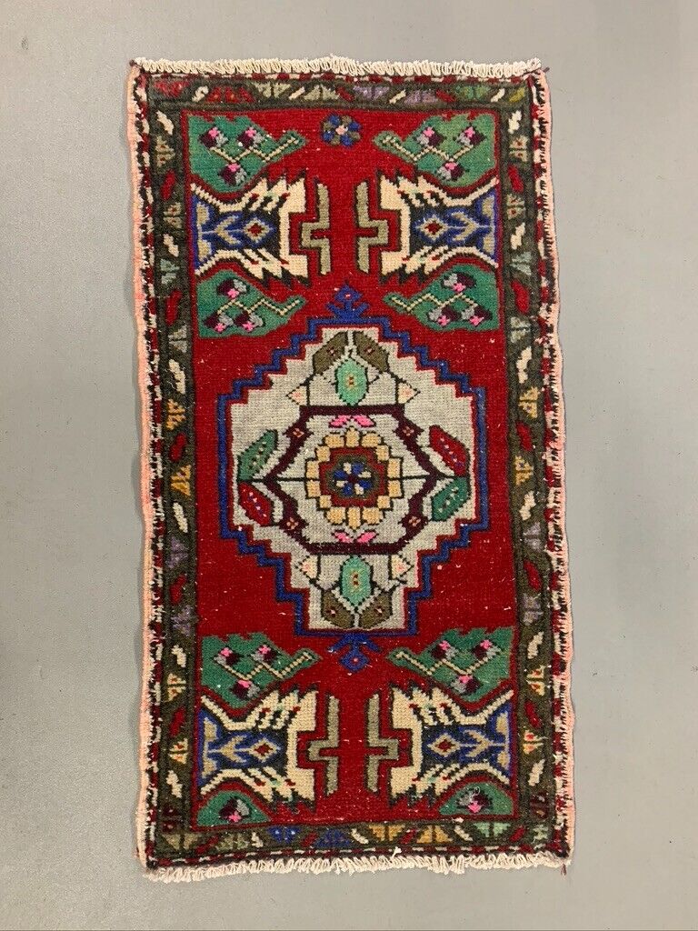 Small Vintage Turkish Rug 93x50 cm, Short Runner, Tribal, Shabby, Mini Carpet