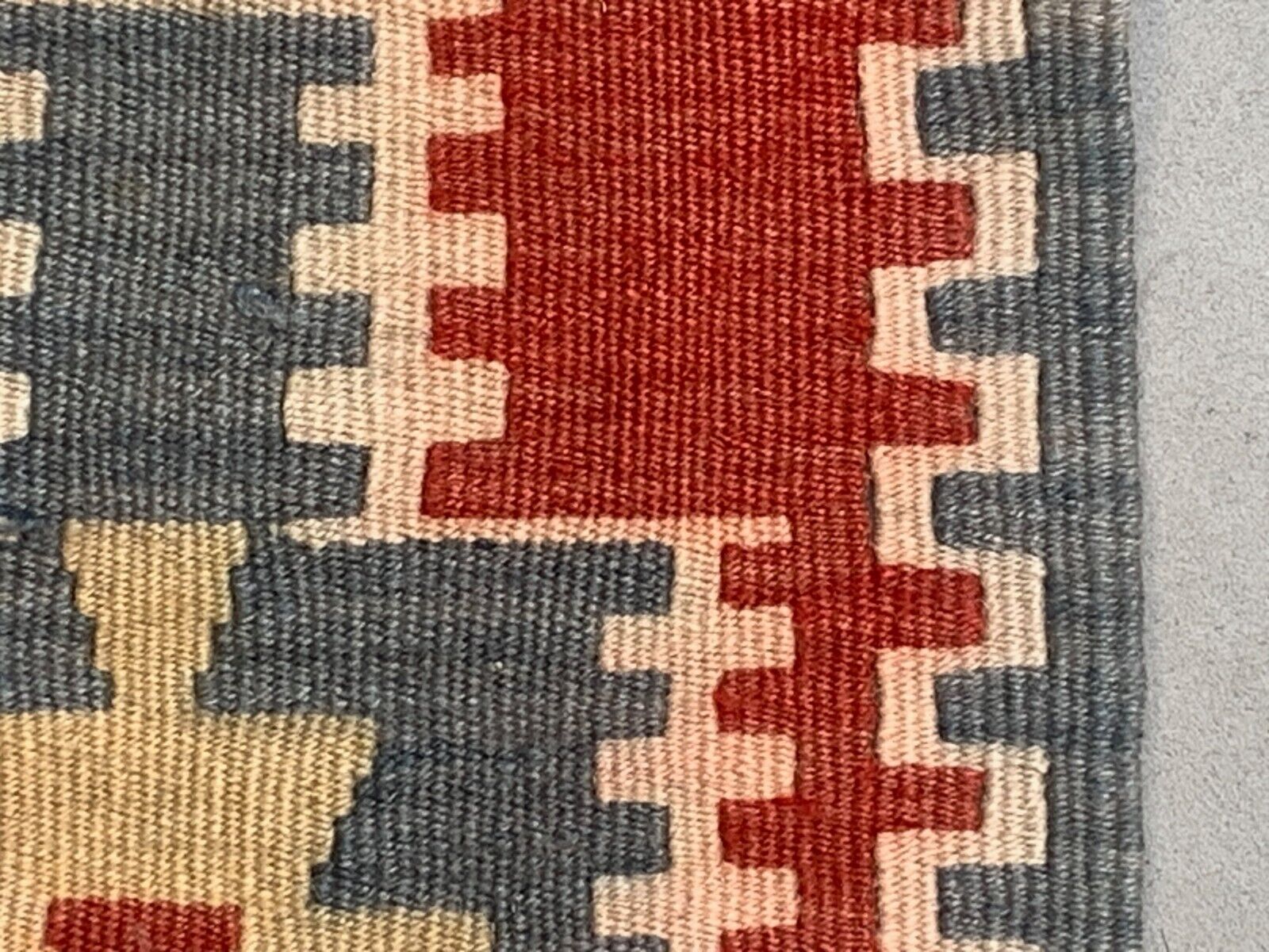 Old Turkish narrow Kilim Runner 132x33 cm shabby chic, vintage kelim
