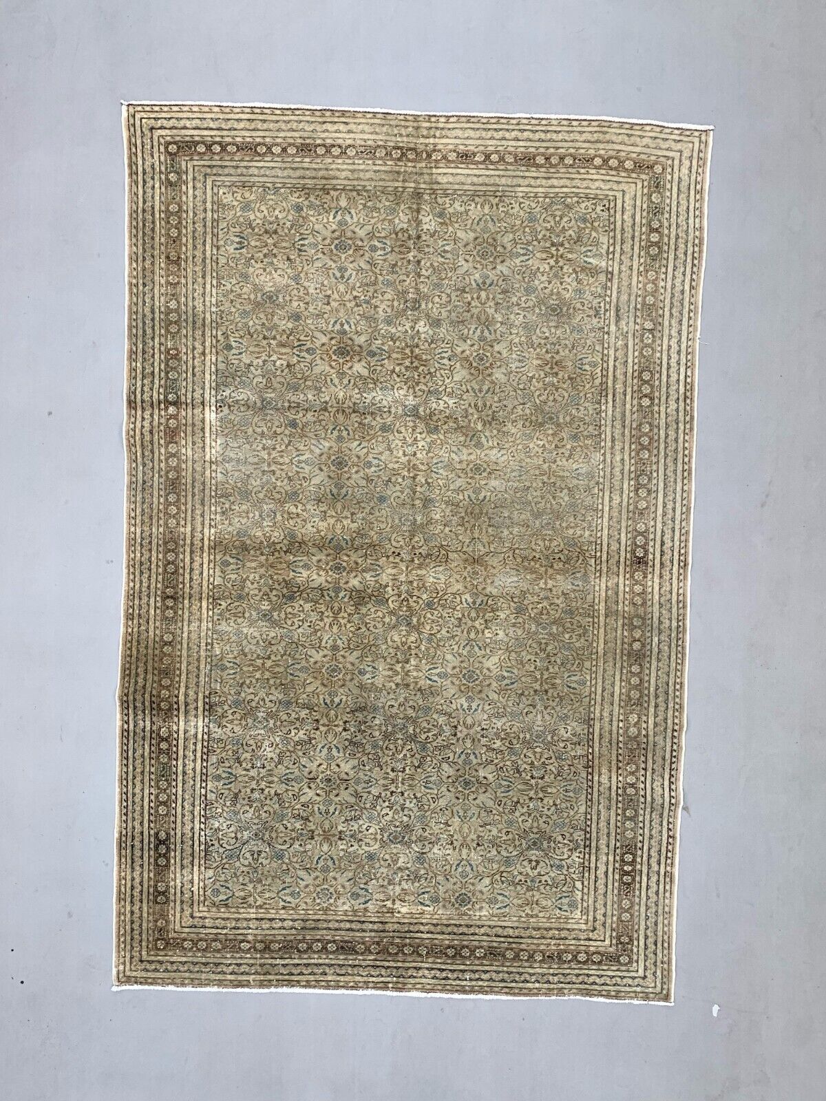 Vintage Turkish Rug 292x190 cm, Tribal Wool Carpet Large
