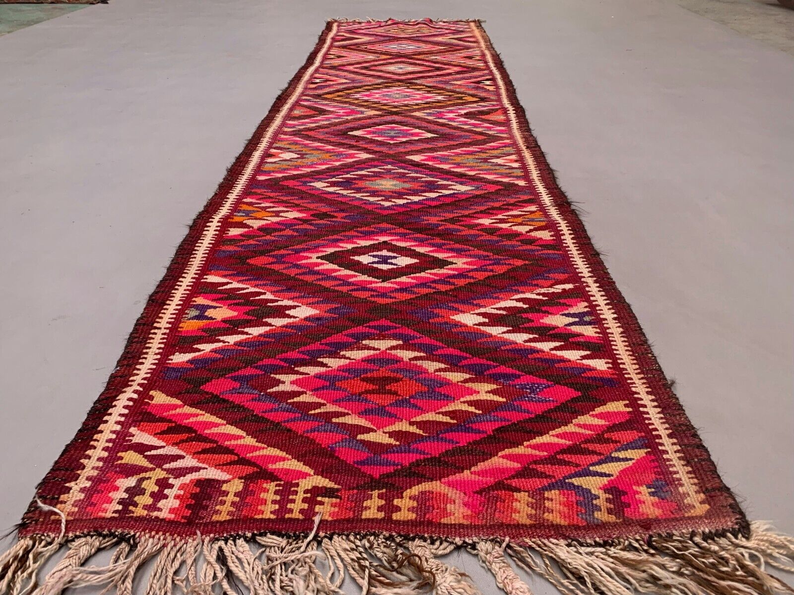 Old Turkish Kilim Runner 350x89 cm, Vintage Kelim Rug, Long and Narrow