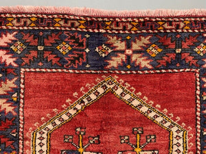 Vintage Western Turkish Rug Oriental 140x107 cm Tribal Medium Carpet, Red