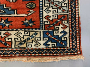 Old Turkish Kazak Rug Oriental 132x95 cm vintage tribal carpet, Red and Blue