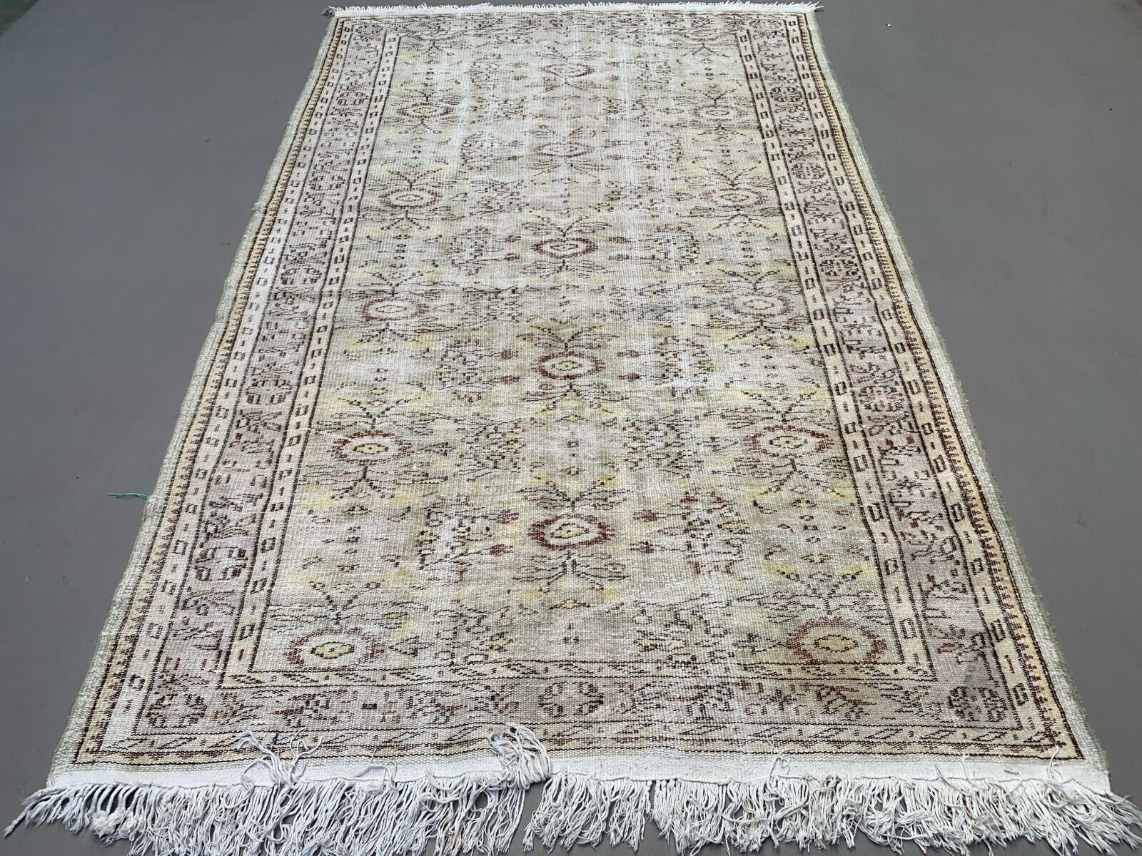 Vintage Turkish Rug 280x172 cm, Tribal Wool Carpet Large