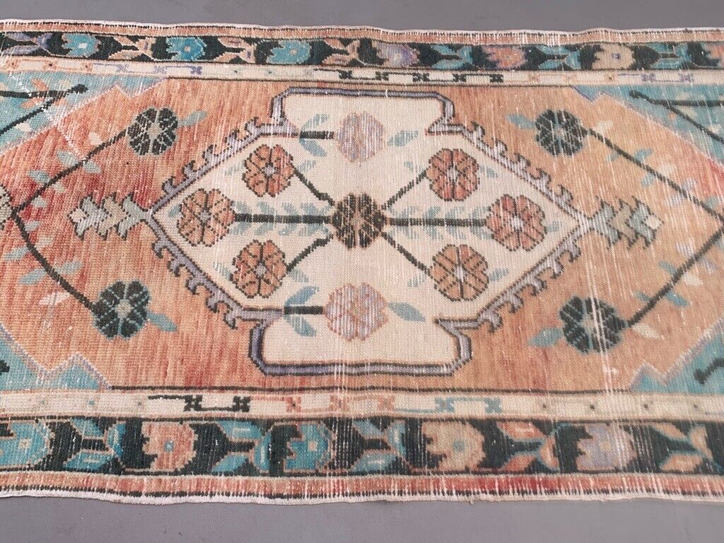 Shabby Turkish Oushak Rug 164x77 cm vintage carpet Ushak Region Medium