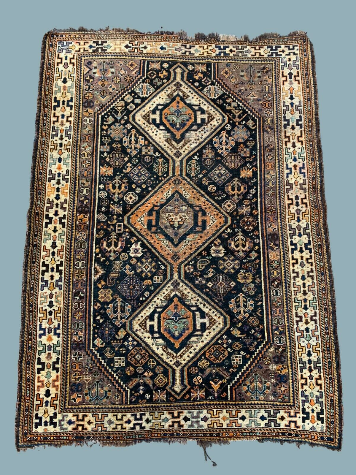 Vintage Kamseh Rug 190x137 cm, medium, Tribal oriental Carpet truly Shabby Chic