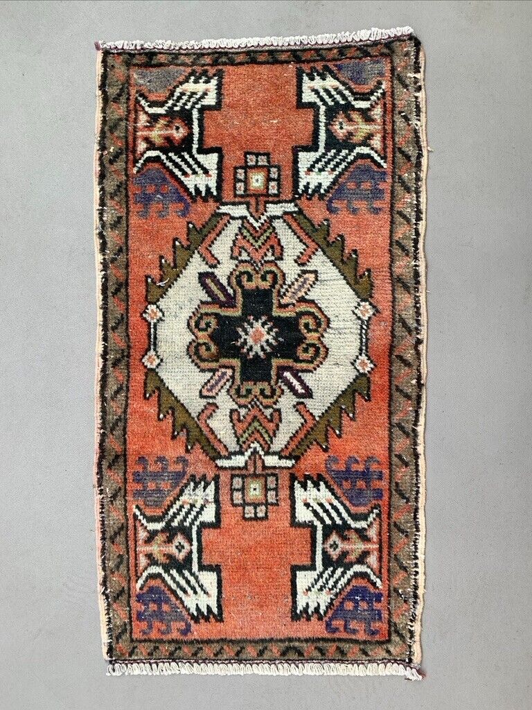 Small Vintage Turkish Rug 96x51 cm, Short Runner, Tribal, Shabby, Mini Carpet