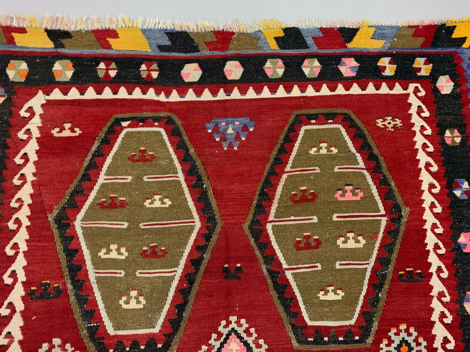 Vintage Turkish Kilim 280x150 cm, Antique Kelim Rug Large Red, Black kilimshop.myshopify.com