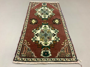 Small Vintage Turkish Rug 95x45 cm, Short Runner, Tribal, Shabby Chic Antiques:Carpets & Rugs kilimshop.myshopify.com