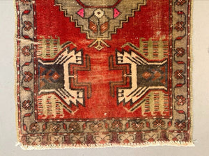 Small Vintage Turkish Rug 101x53 cm, Short Runner, Tribal, Shabby, Mini Carpet