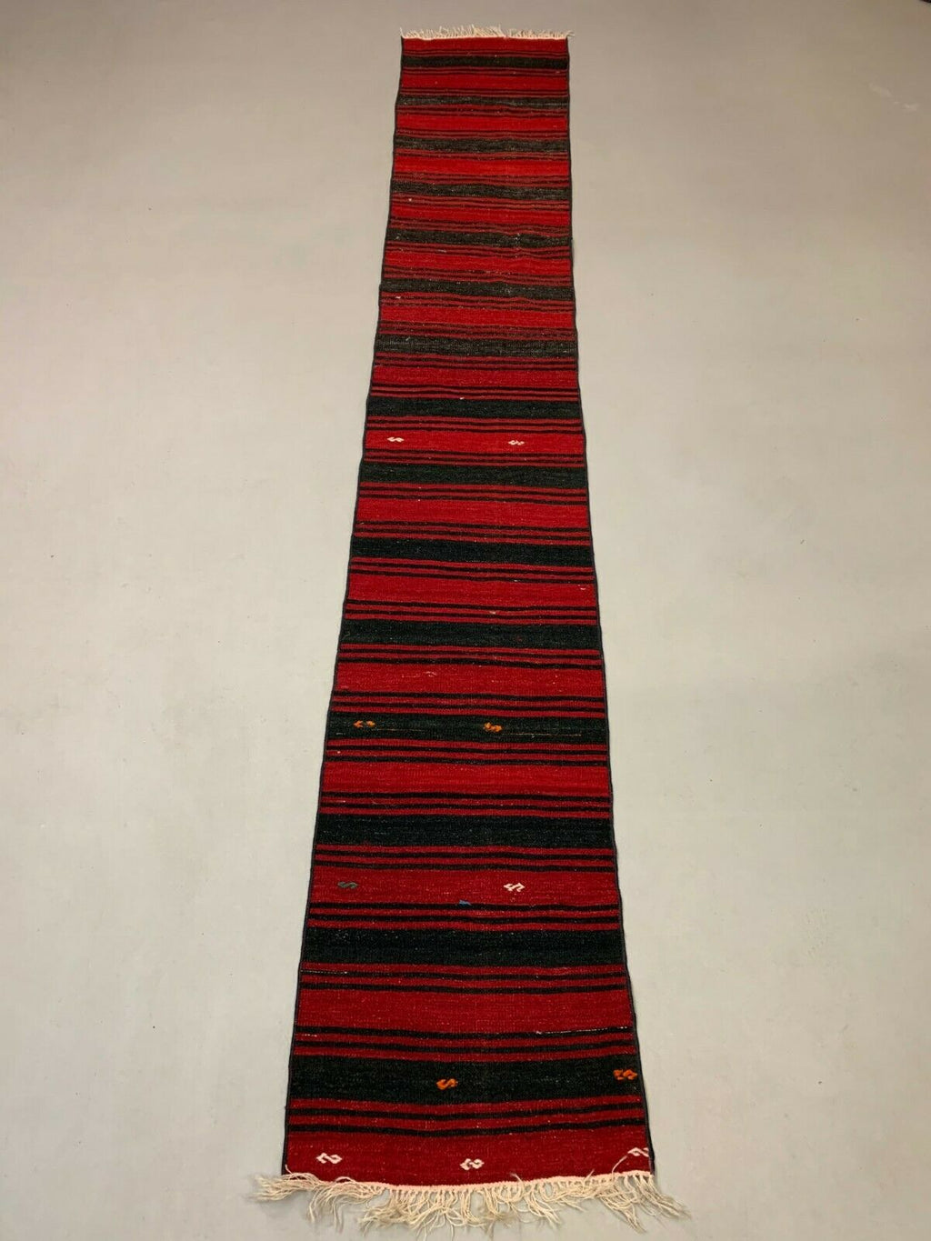 Old Turkish narrow Kilim Runner 300x52 cm, shabby chic, vintage kelim Red Black