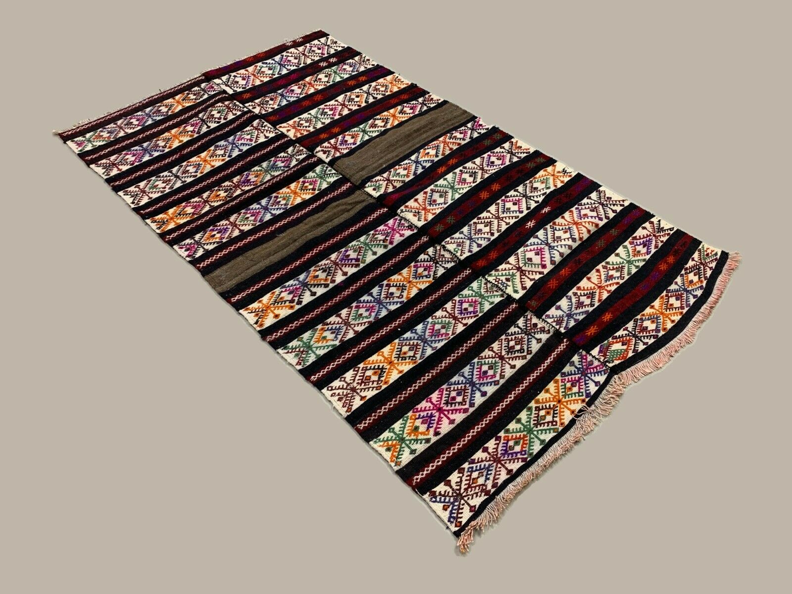 Vintage Turkish Kilim 210x128 cm wool kelim rug Beige, Brown, Black, Large