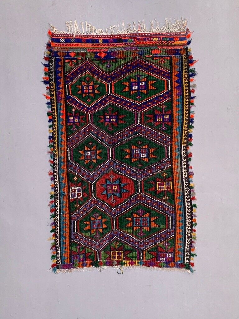 Medium Vintage Turkish Kilim Rug 176x105 cm Wool Kelim