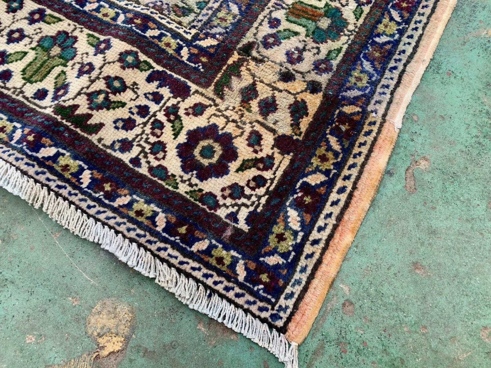 Square Turkish Kayseri Rug 200x200 cm wool hand knotted Vintage Tribal Beige