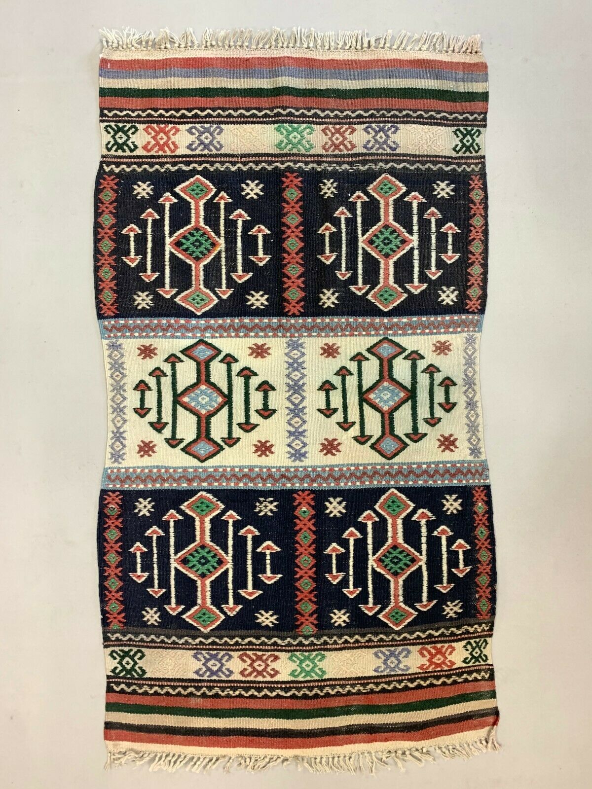 Small Vintage Turkish Kilim 145x80 cm Wool Kelim Rug Red Beige Black