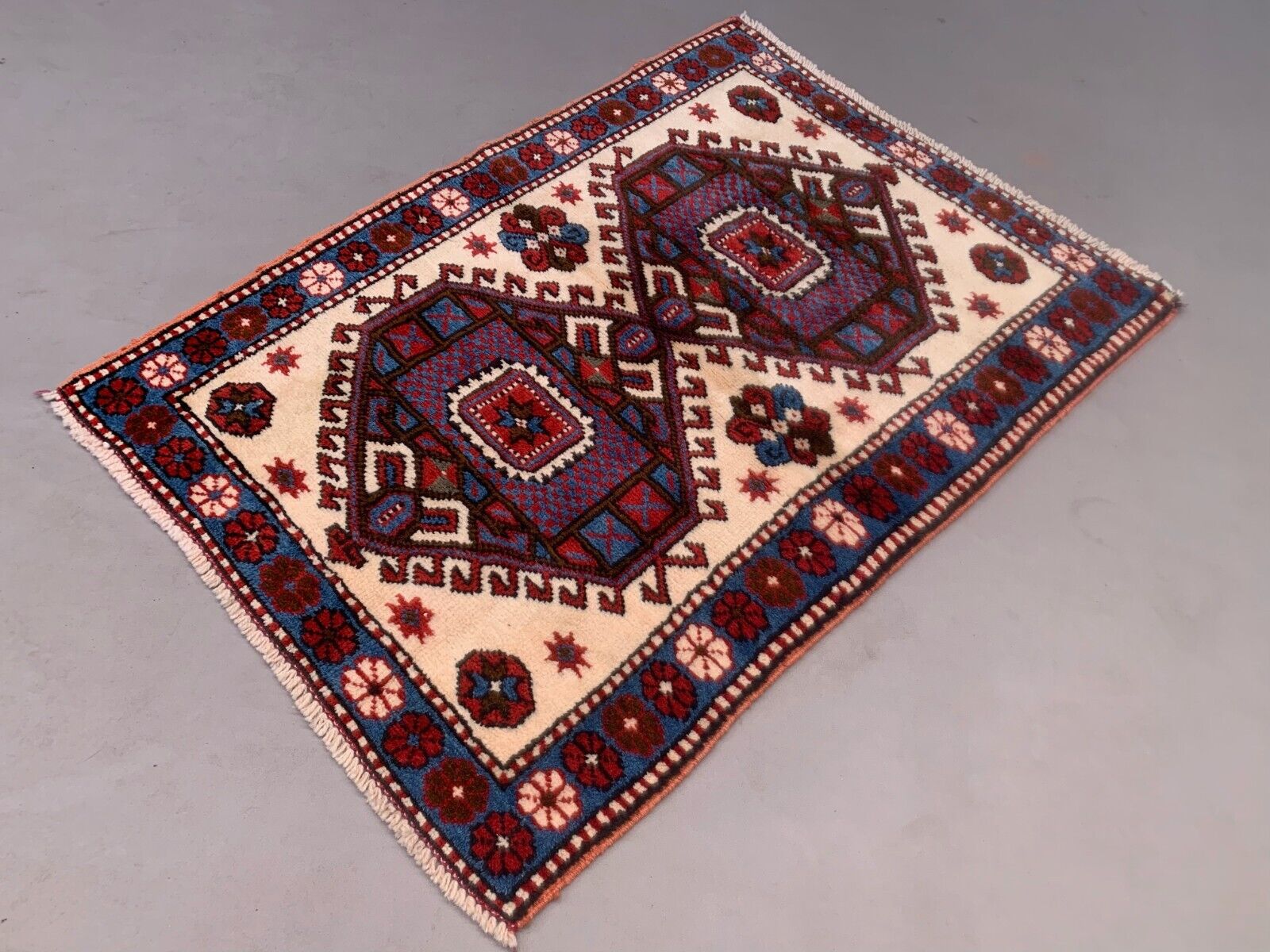 Old Turkish Kazak Rug 129x91 cm vintage tribal carpet, Red and Blue Large