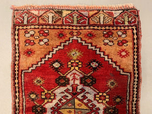 Small Vintage Turkish Rug 92x55 cm, Short Runner, Tribal, Shabby, Mini Carpet