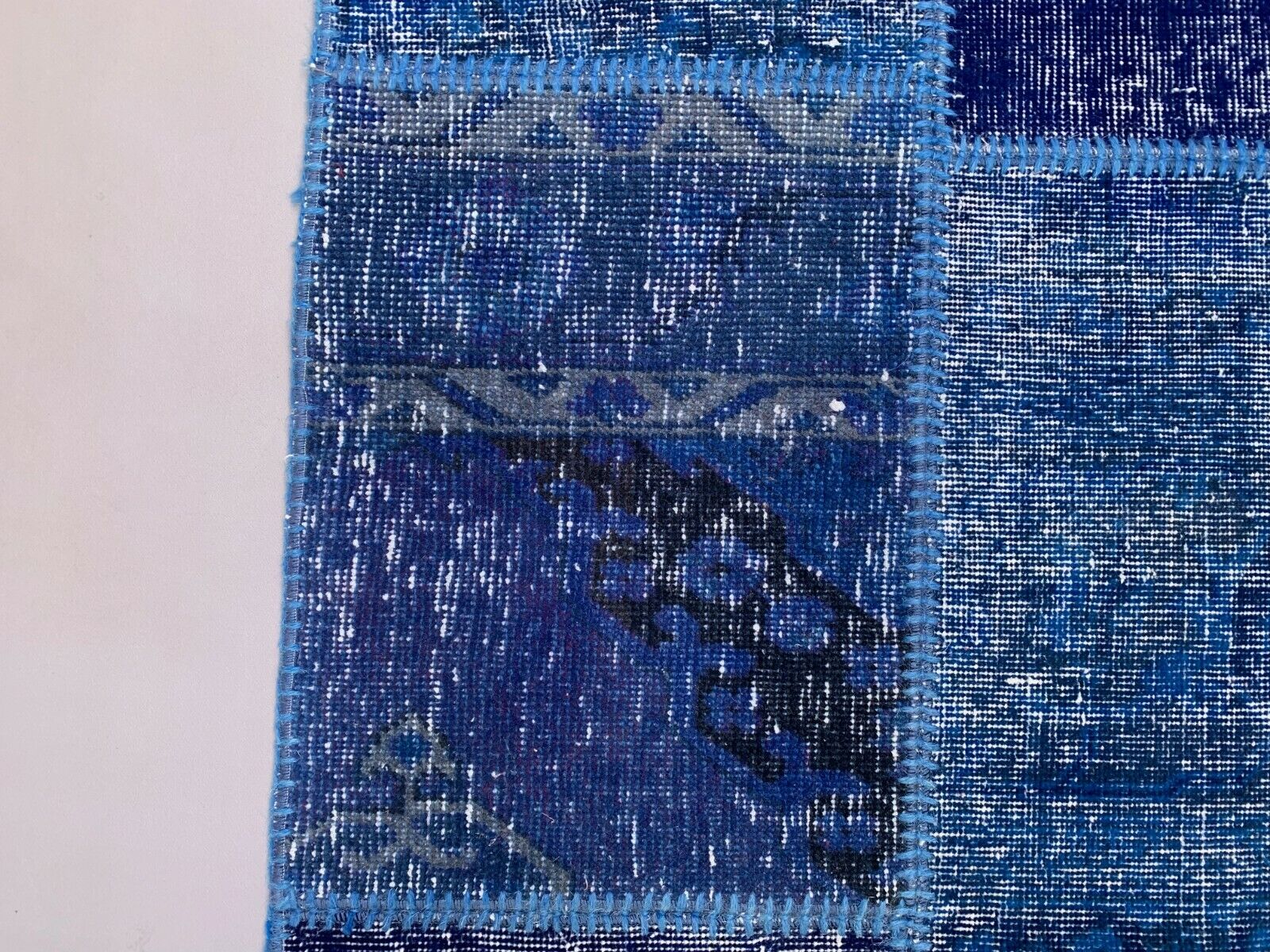 Distressed Turkish Patchwork Rug 183x123 cm Vintage shabby Tribal Blue Medium