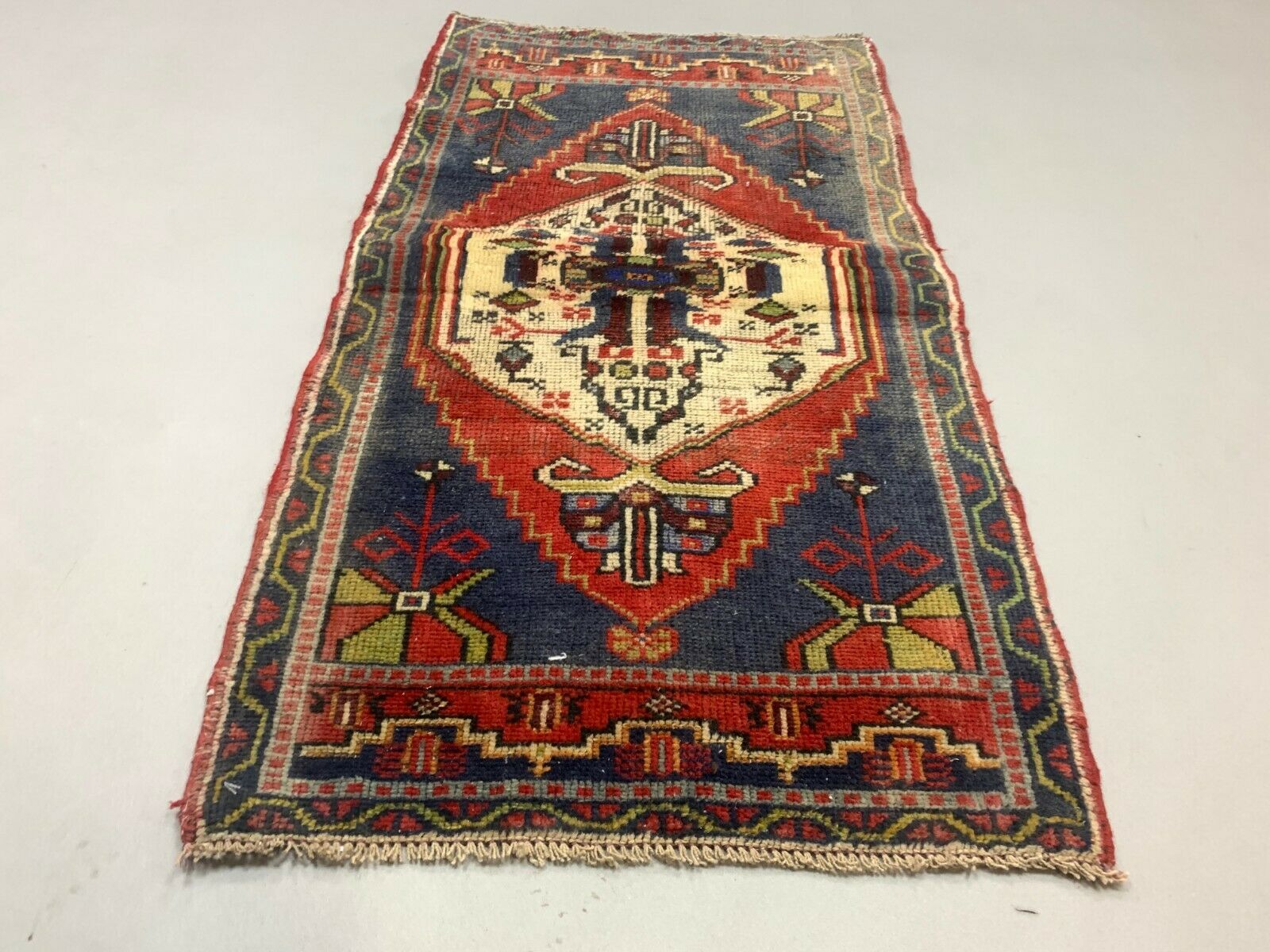 Small Vintage Turkish Rug 115x60 cm, Short Runner, Tribal, Shabby Chic Antiques:Carpets & Rugs kilimshop.myshopify.com