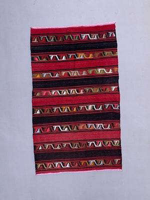 Medium Vintage Turkish Kilim Rug 178x107 cm Wool Kelim