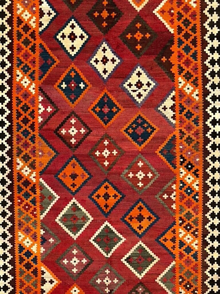 Vintage Persian Qasgai Kilim 270x163 cm Wool Kelim Rug Large Red, Black, Colorful