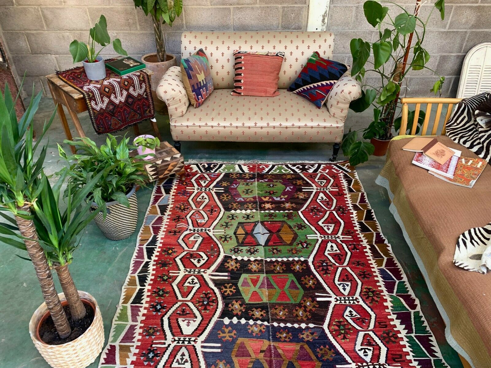 Vintage Turkish Kilim 348x154 cm Wool Kelim Rug Large Red, Black, Green