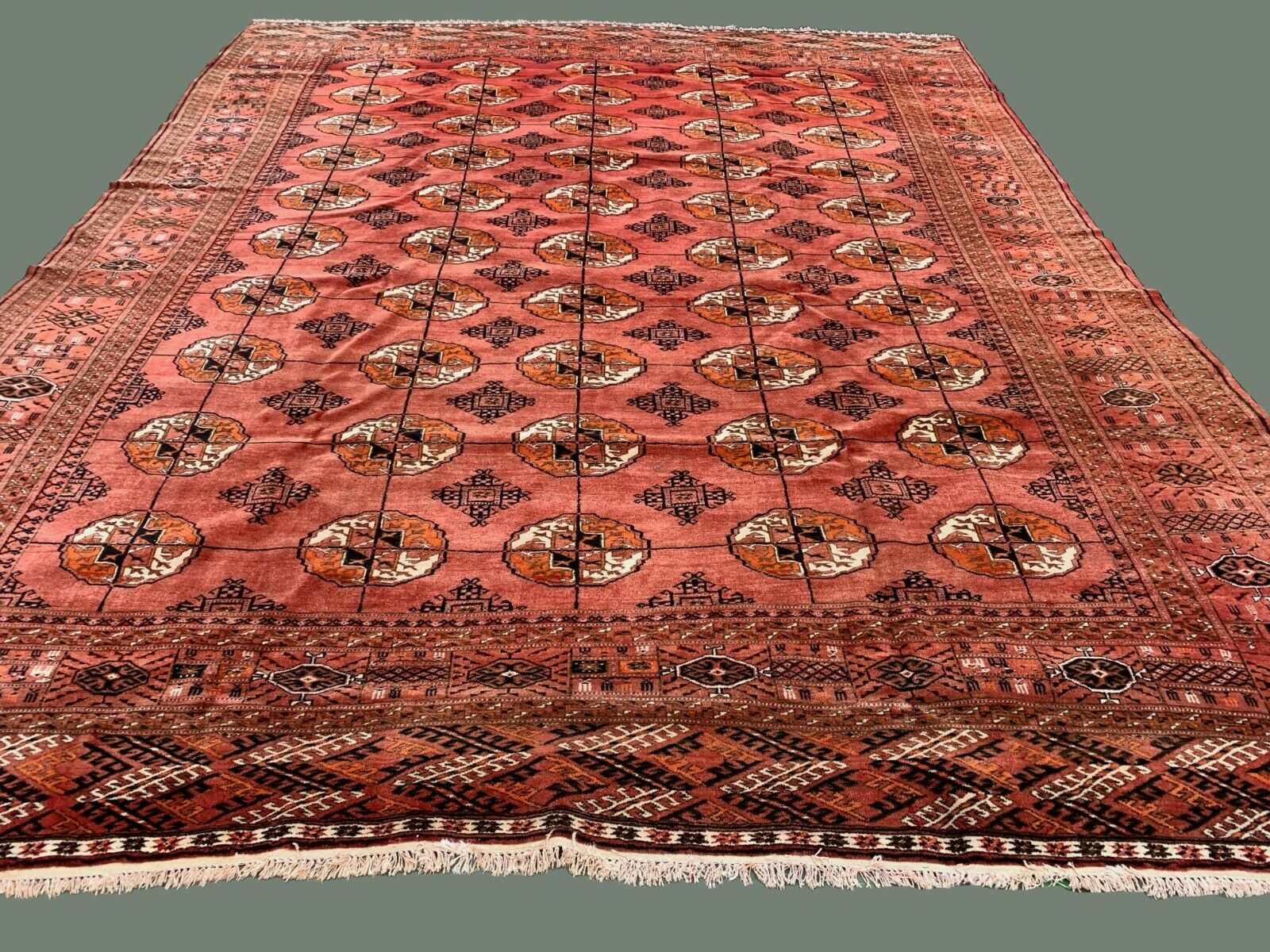 Antique Turkmen Tekke Main Carpet, 280x230 cm Turkoman Bokhara Red Black Beige