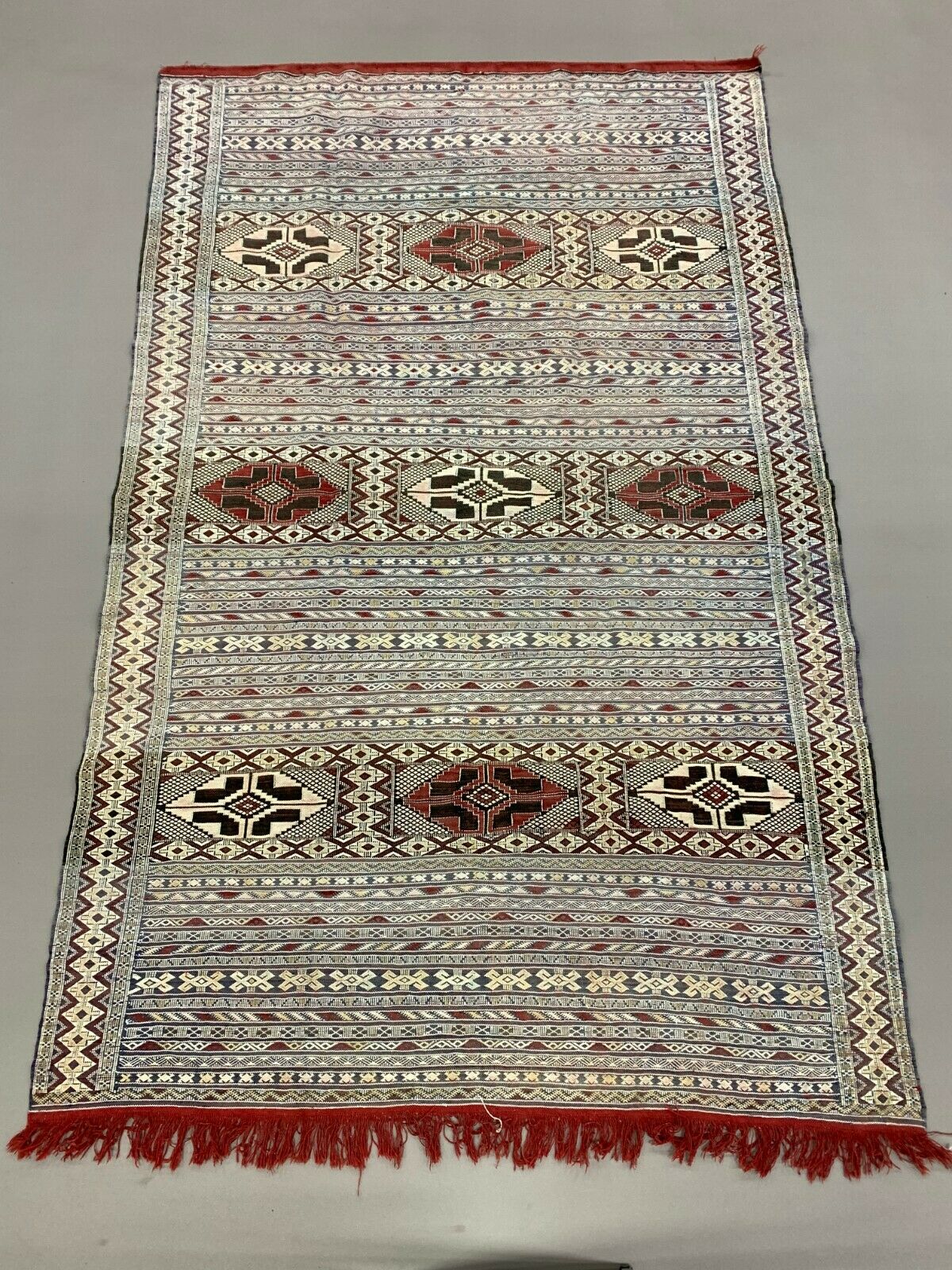 Vintage Moroccan Vegan Silk/Wool Berber Kilim 290x178 cm Kelim Rug