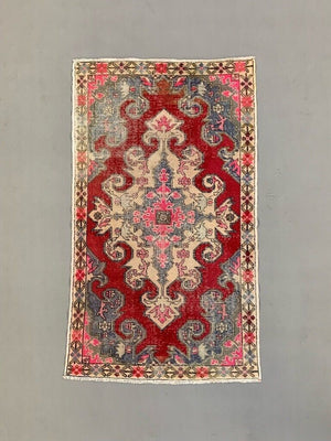 Vintage Turkish Oushak Rug 225x130 cm shabby carpet Ushak Region Medium