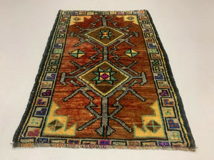 Small Vintage Turkish Rug 90x60 cm, Short Runner, Tribal, Shabby Chic Antiques:Carpets & Rugs kilimshop.myshopify.com