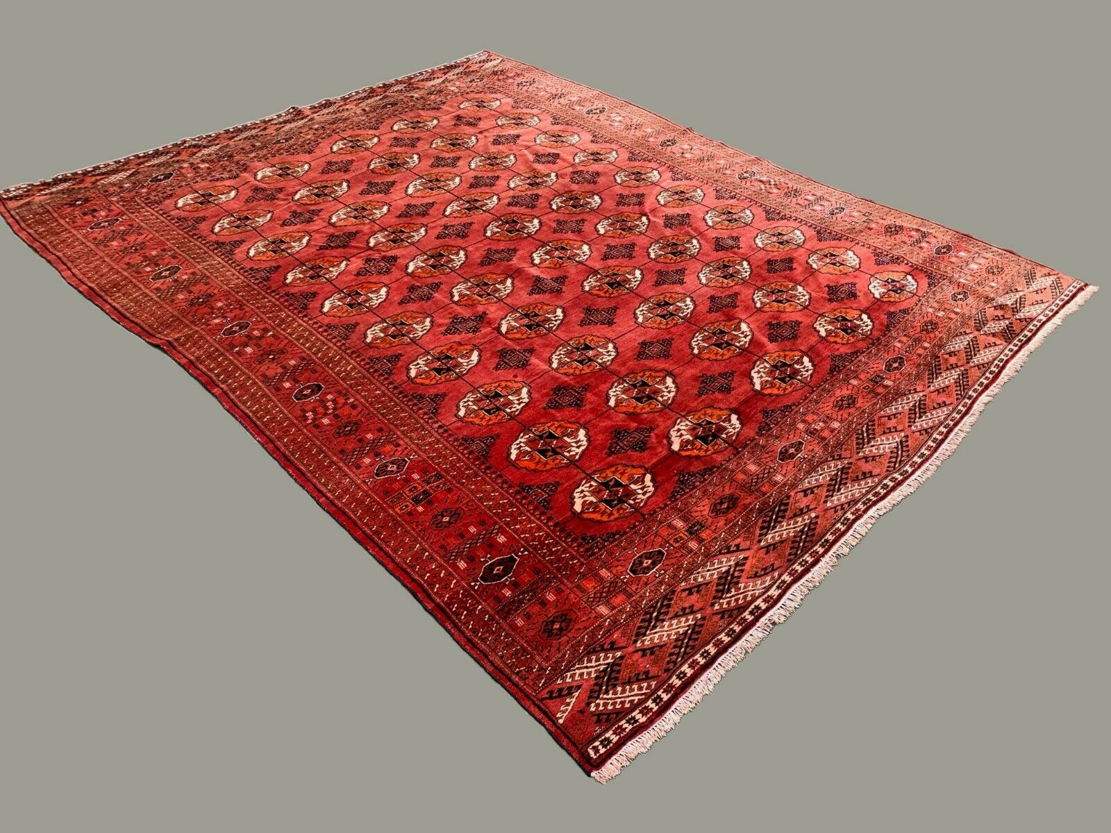 Antique Turkmen Tekke Main Carpet, 280x230 cm Turkoman Bokhara Red Black Beige