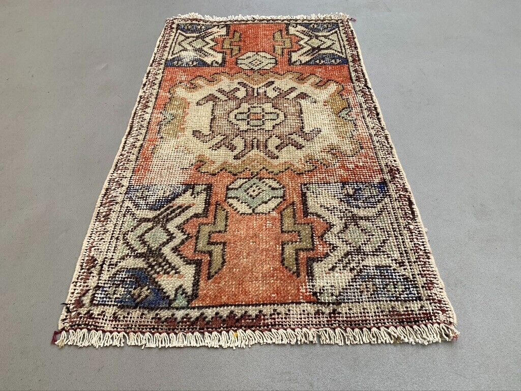 Small Vintage Turkish Rug 92x52 cm, Short Runner, Tribal, Shabby, Mini Carpet