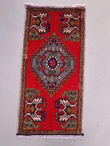 Small Vintage Turkish Rug 108x53 cm, Short Runner, Tribal, Shabby Chic