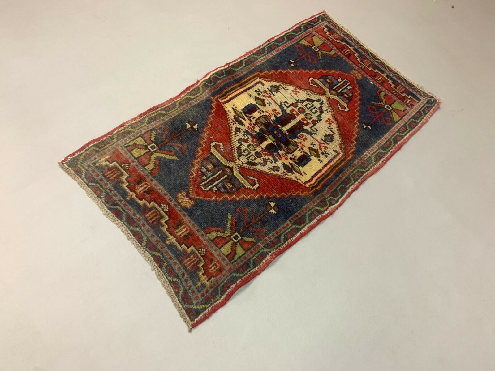 Small Vintage Turkish Rug 115x60 cm, Short Runner, Tribal, Shabby Chic Antiques:Carpets & Rugs kilimshop.myshopify.com